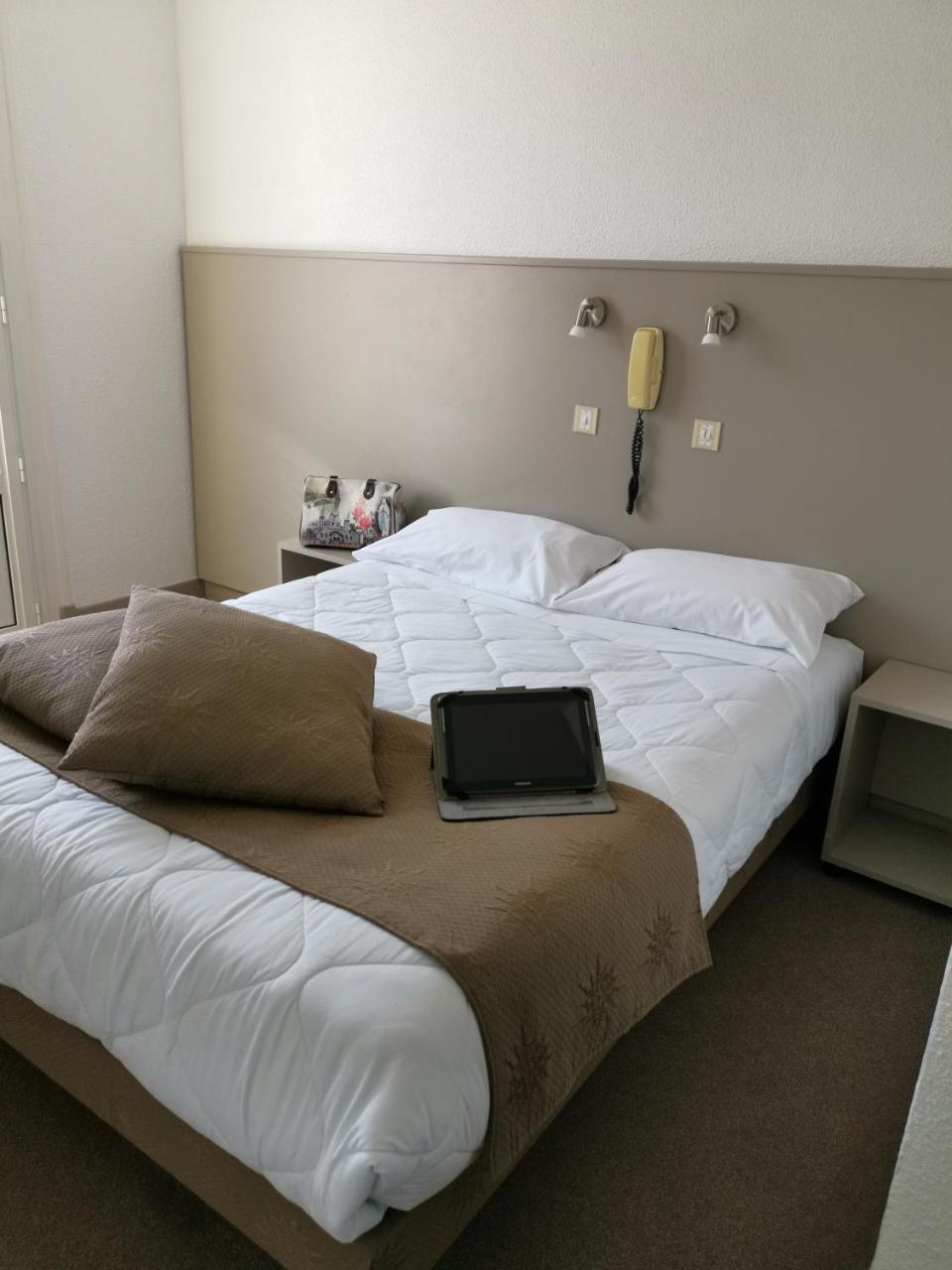 Adonis Lourdes - Notre Dame De La Sarte Hotel Eksteriør billede